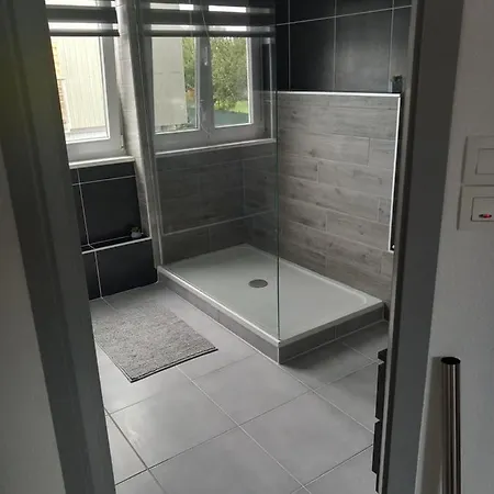 3 Pieces Avec Balcon